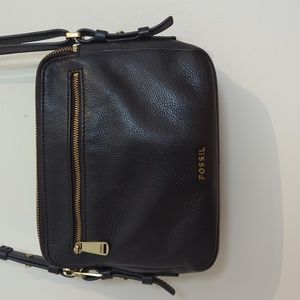 Gently used: Fossil brand Piper toaster crossbody